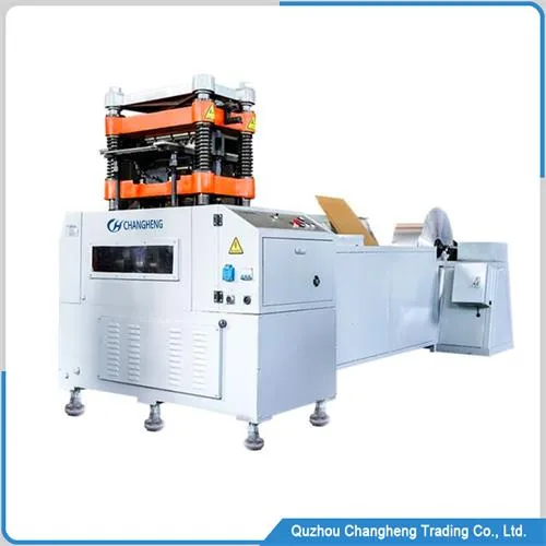 Máquina para fabricar aletas de sistema de refrigeración industrial