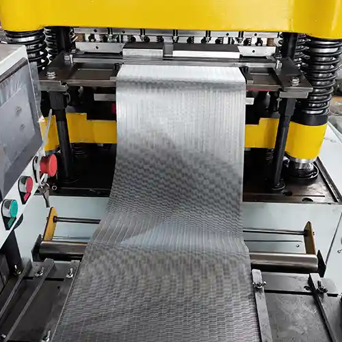 Robinson fin machine of High speed production